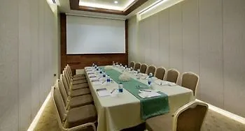 Mercure Ankara Kizilay 4*,